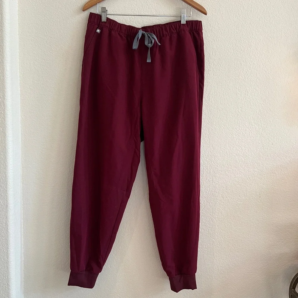 Figs Tansen Jogger‎ Scrub Pants Size XL Burgundy Maroon